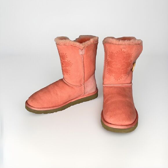 Womens UGG Boots Pink Coral Kimono Bailey Button Flower Rare Limited-Edition Sz6 - Picture 7 of 16